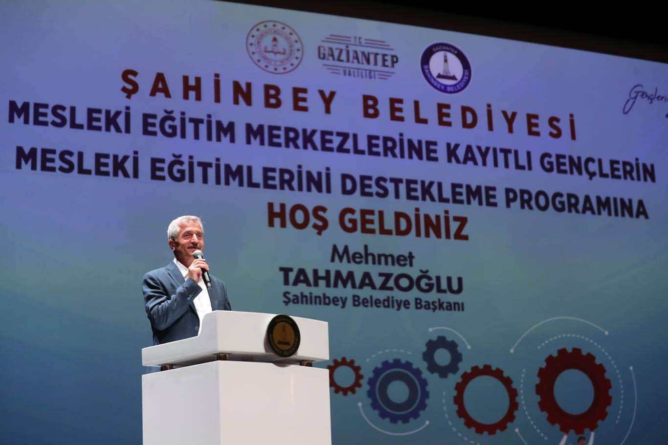 Gaziantep'te mesleki eğitim merkezleri öğrencilerin aylık ödemelerine başladı Gaziantep'te mesleki eğitim merkezleri öğrencilerin aylık ödemelerine başladı